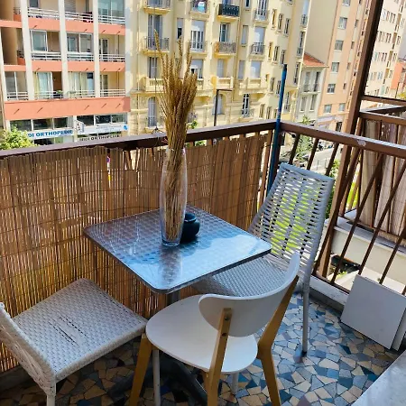Magnifique 60m2 ,3 Pieces , Equipee,tres Lumineux, 2 Minutes A Pied De La Plage Appartamento *