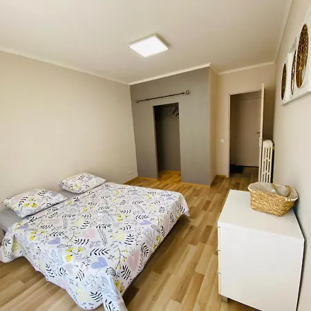 Appartamento Magnifique 60m2 ,3 Pieces , Equipee,tres Lumineux, 2 Minutes A Pied De La Plage *